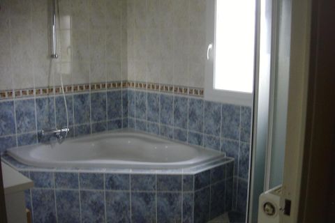 Villa a Orleans, Loiret, Orleans - € 1.291/mes | Ref: 245684 - foto 2