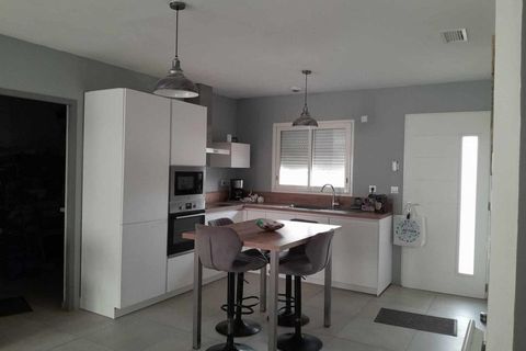 Villa a Rivesaltes, Pyrenees-Orientales, Rivesaltes - € 1.300/mes | Ref: 793540 - foto 3