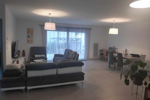 Villa a Rivesaltes, Pyrenees-Orientales, Rivesaltes - € 1.300/mes | Ref: 793540 - foto 4