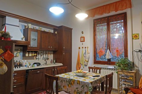 Leilighet i Pontremoli, Massa and Carrara, Pontremoli - € 160 000 | Ref: 352B-823103 - foto 3