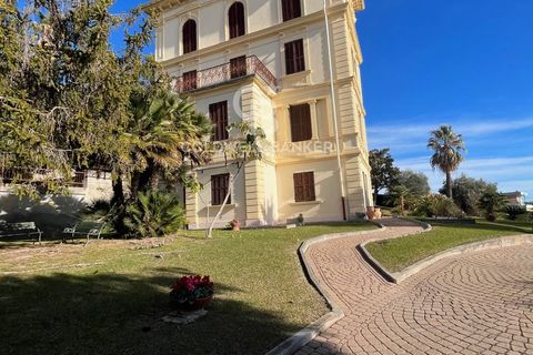 Lejlighed i Sanremo, Imperia, Sanremo - € 420.000 | Ref: CBI131-1029-1945 - foto 8
