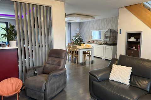 Villa a Vennecy, Loiret, Vennecy - € 282.150 | Ref: 3011442630 - foto 2