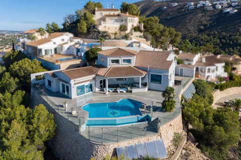 Villa i Moraira, Alicante, Moraira - € 1.990.000 | Ref: LUX5712 - foto 1