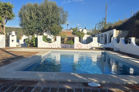 Villa i Velez Malaga, Malaga, Velez Malaga - € 475.000 | Ref: SH1139 - foto 1