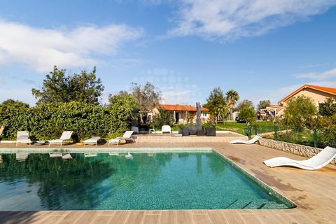 Landejendom i Silves, Faro, Silves - € 1.080.000 | Ref: RC004 - foto 1
