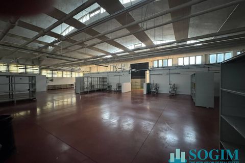 Erhvervsejendom i Opera, Milan, Opera - € 1.950.000 | Ref: MO37633 - foto 2