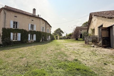 Villa i Aubeterre-sur-Dronne, Charente, Aubeterre-sur-Dronne - € 345.000 | Ref: ED15CFA74DCE46FE - foto 2