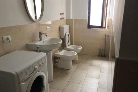 Apartament a Pisa, Pisa, Pisa - € 350/mes | Ref: 2016382 - foto 13