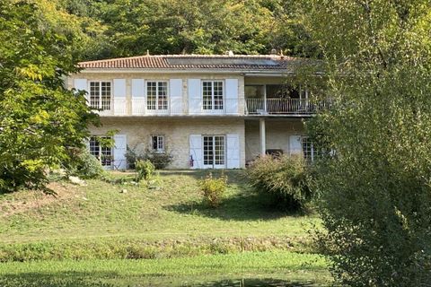 Villa a Angouleme, Charente, Angouleme - € 529.000 | Ref: 9A7486B9552A4BBA - foto 2