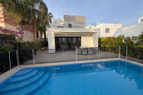 Villa i Rojales, Alicante, Rojales - € 459.000 | Ref: M1037/13477 - foto 1