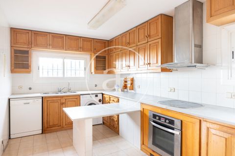 Villa a Alella, Barcelona, Alella - € 630.000 | Ref: VBM2601002 - foto 15