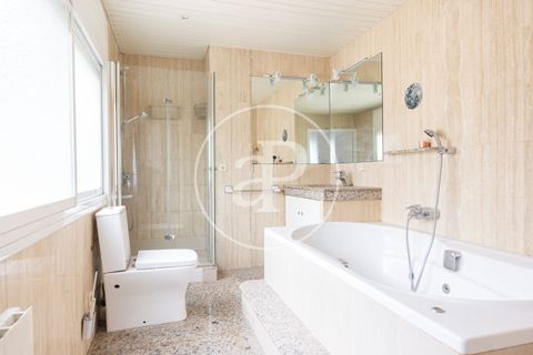 Villa a Alella, Barcelona, Alella - € 630.000 | Ref: VBM2601002 - foto 26