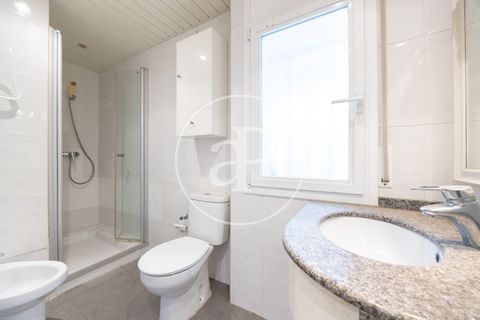 Villa a Alella, Barcelona, Alella - € 630.000 | Ref: VBM2601002 - foto 31