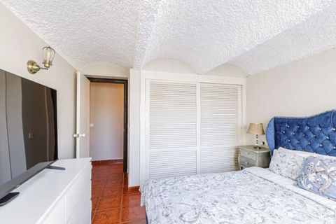 Rækkehus i Estepona, Malaga, Estepona - € 495.000 | Ref: R5014063 - foto 11
