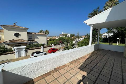 Villa a Estepona, Malaga, Estepona - € 1.856.000 | Ref: R5070232 - foto 44