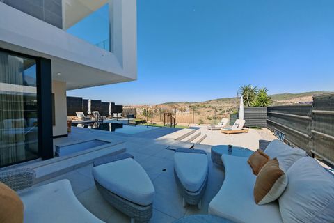 Villa a Estepona, Malaga, Estepona - € 1.400.000 | Ref: R5134837 - foto 3