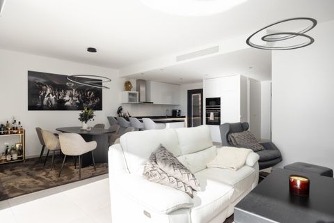 Rækkehus i Estepona, Malaga, Estepona - € 899.000 | Ref: R5161600 - foto 5