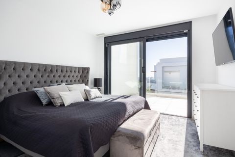 Rækkehus i Estepona, Malaga, Estepona - € 899.000 | Ref: R5161600 - foto 10