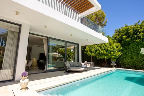 Villa a Estepona, Malaga, Estepona - € 1.799.000 | Ref: R5174350 - foto 7