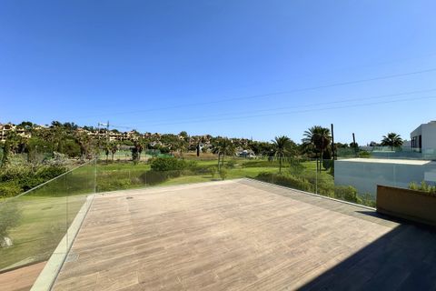 Villa a Estepona, Malaga, Estepona - € 1.999.999 | Ref: R5249389 - foto 38