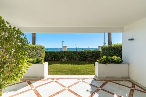Lejlighed i Estepona, Malaga, Estepona - € 1.300.000 | Ref: R5255593 - foto 1