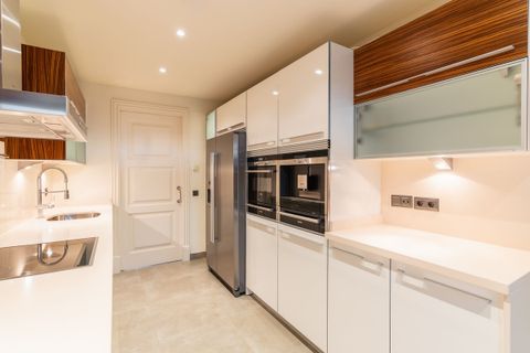 Lejlighed i Estepona, Malaga, Estepona - € 1.300.000 | Ref: R5255593 - foto 3