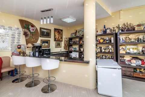 Villa a Elviria, Malaga, Elviria - € 2.900.000 | Ref: R4867882 - foto 20