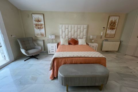 Villa a Elviria, Malaga, Elviria - € 2.900.000 | Ref: R4867882 - foto 44