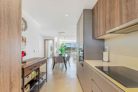 Penthouse i Estepona, Malaga, Estepona - € 450 000 | Ref: R5183275 - foto 3