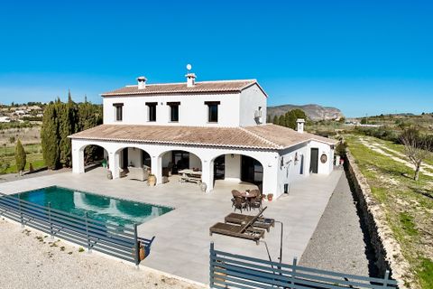 Landejendom i Benissa, Alicante, Benissa - € 1.335.000 | Ref: F-1956-AMBE - foto 1