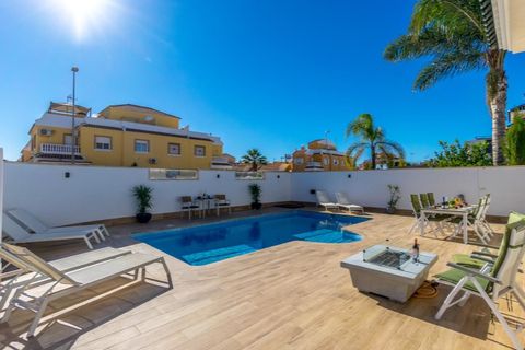 Villa a Rojales, Alicante, Rojales - € 489.000 | Ref: 4-CH-Z524 - foto 4