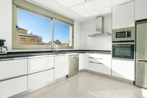 Villa a Rojales, Alicante, Rojales - € 489.000 | Ref: 4-CH-Z524 - foto 20