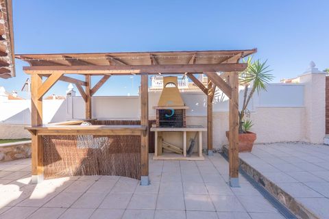 Villa i Rojales, Alicante, Rojales - € 399.000 | Ref: P8585 - foto 30