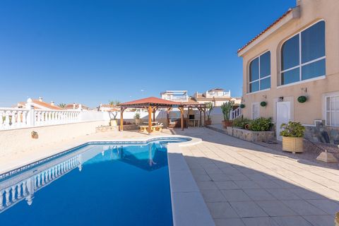Villa i Rojales, Alicante, Rojales - € 399.000 | Ref: P8585 - foto 32