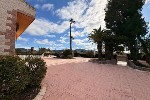 Villa i Sax, Alicante, Sax - € 575.000 | Ref: JJ7248 - foto 42