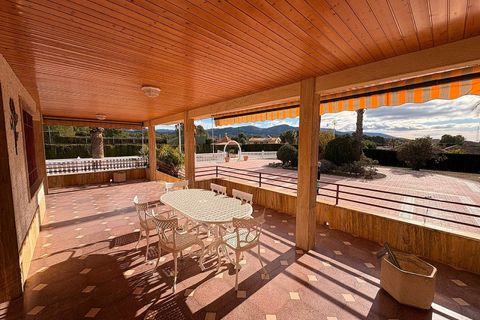 Villa i Sax, Alicante, Sax - € 575.000 | Ref: JJ7248 - foto 47