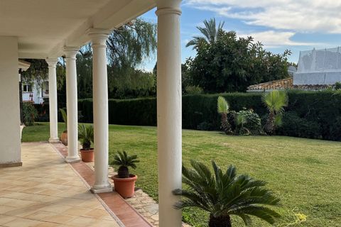 Villa i Estepona, Malaga, Estepona - € 1.375.000 | Ref: R5287999 - foto 9