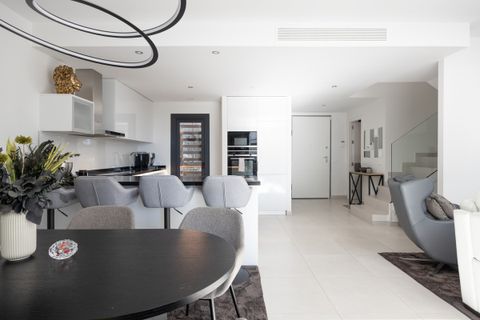 Byhus i Estepona, Malaga, Estepona - € 899.000 | Ref: R5161600 - foto 9