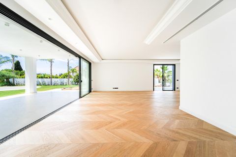 Villa a Marbella, Malaga, Marbella - € 6.400.000 | Ref: NGM010V6 - foto 6