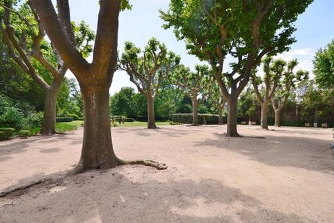 Villa i Uzes, Gard, Uzes - € 1.950.000 | Ref: HH-16044045 - foto 11