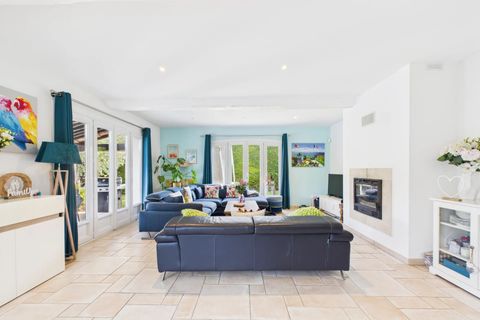 Villa i Le Rouret, Alpes-Maritimes, Le Rouret - € 1.095.000 | Ref: HH-16043919 - foto 8