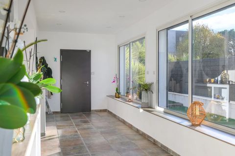 Villa a Marseille, Bouches-du-Rhone, Marseille - € 1.790.000 | Ref: HH-16036541 - foto 15