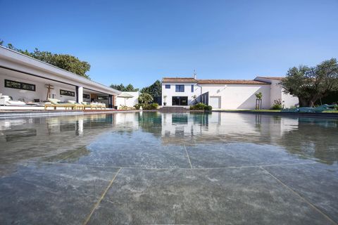 Villa a Eyguières, Bouches-du-Rhone, Eyguières - € 1.550.000 | Ref: HH-16021825 - foto 20