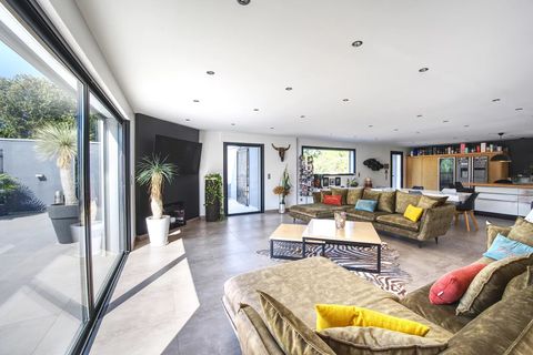 Villa a Eyguières, Bouches-du-Rhone, Eyguières - € 1.550.000 | Ref: HH-16021825 - foto 29