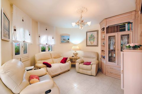 Villa i Empuriabrava, Gerona, Empuriabrava - € 525.000 | Ref: W-047YS6 - foto 13