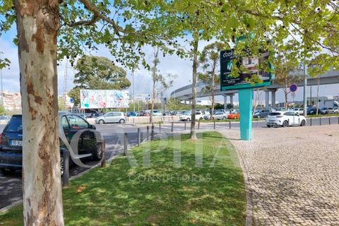 Helårsgrund i Odivelas, Lisbon, Odivelas - € 450.000 | Ref: 70207 - foto 3