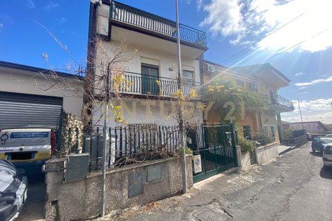Stadthaus in Mascalucia, Catania, Mascalucia - € 105.000 | Ref: 015-005 - Foto 2