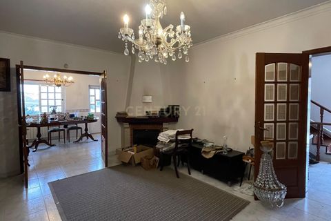 Villa i Oeiras, Lisbon, Oeiras - € 780.000 | Ref: C0212-04266 - foto 2
