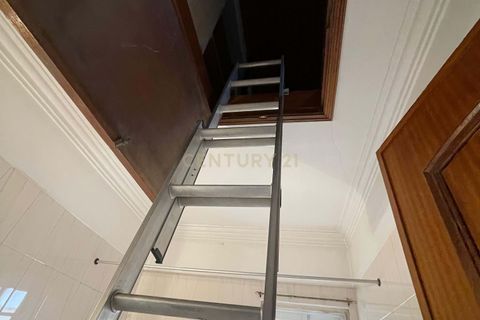 Villa i Oeiras, Lisbon, Oeiras - € 780.000 | Ref: C0212-04266 - foto 25