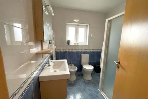 Villa i Oliveira do Bairro, Aveiro, Oliveira do Bairro - € 275.000 | Ref: C0385-00953 - foto 11